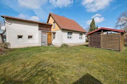 Haus zum Kaufen in Neuruppin-Karwe 275.000,00 € 136 m²