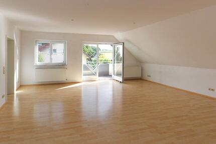 Helle 4-Zimmer-Wohnung in attraktiver Wohnlage - Dipperz