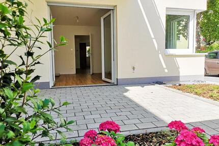 E-Auto und Miete? Geht - junge Top 2-Zimmerwohnung mit Terrasse - Frankfurt am Main Ost