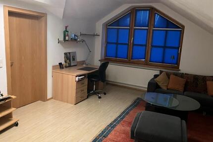 2-Zimmer Wohnung - 620,00&nbsp;EUR Kaltmiete, ca.&nbsp; 80,00&nbsp;m&sup2; in Ascha (PLZ: 94347)