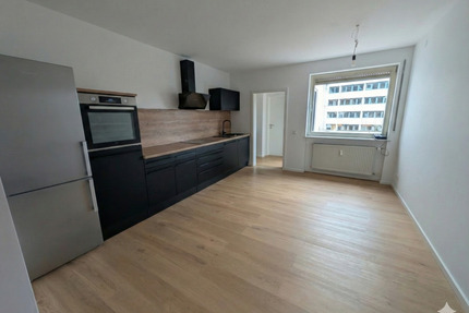100m² in St. Arnual | Frisch renoviert | Balkon | EBK | Neues Bad - Saarbrücken