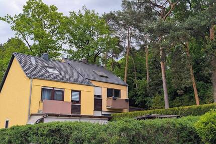 Doppelhaushälfte in einzigartiger Naturlage - Nürnberg Reichelsdorf
