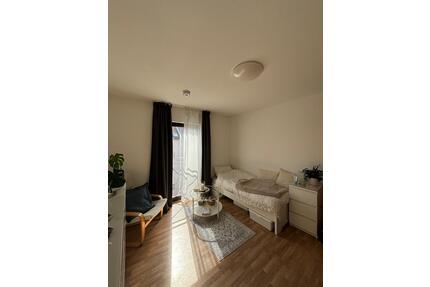 Helle 1-Zimmer Studenten-Wohnung Mannheim Neckarau