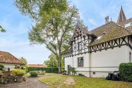 Haus zum Kaufen in Wunstorf 995.000,00 € 261 m²