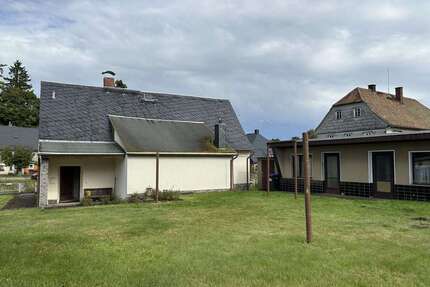 Haus zum Kaufen in Seifhennersdorf 79.900,00 € 126.79 m²