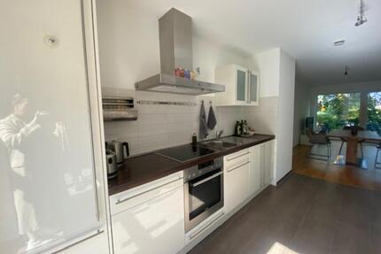 MODERNES HAUS AN DER DÜSSEL - KOMPLETT MÖBLIERT - AM SCHMIEDEKOTTEN - DÜSSELDORF