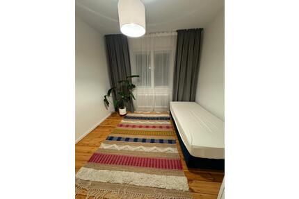 WG Zimmer zu vermieten nur Frauen WG - Berlin Steglitz-Zehlendorf