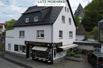 Modernisiertes Wohn- und Geschäftshaus mit etabliertem Bistro - provisionsfrei - Hohenahr / Erda