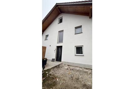 Einfamilienhaus in Karpfham - 260.000,00&nbsp;EUR Kaufpreis, ca.&nbsp; 107,00&nbsp;m&sup2; in Bad Griesbach im Rottal (PLZ: 94086)