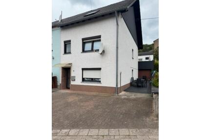 Doppelhaushälfte in ruhiger Lage von Merchingen zu vermieten - Merzig