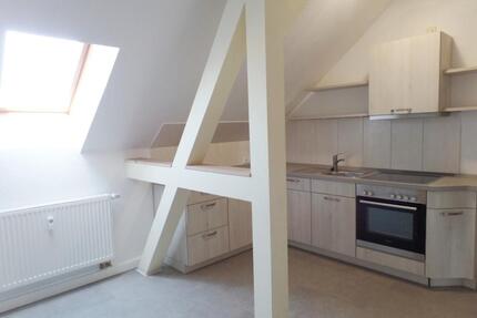 Dachgeschosswohnung mit toller Einbauküche am Chemnitzer Stadtrand