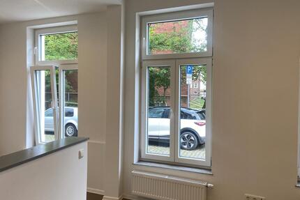 1 Zimmer Wohnung zentral offen renoviert - Emden