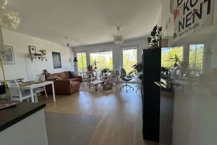 Wohnung zum Mieten in Bremen 1.076,30 € 65.23 m²