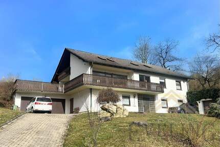 Großzügiges Einfamilienhaus mit viel Potenzial und Ausbau-Reserve in Scheßlitz bei Bamberg