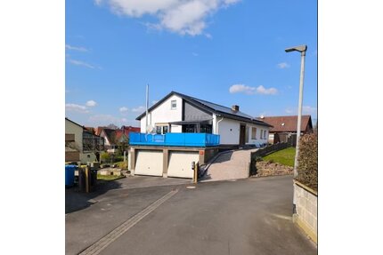 Stadtallendorf, 2 Familienhaus - 485.000,00&nbsp;EUR Kaufpreis, ca.&nbsp; 235,00&nbsp;m&sup2;&nbsp;Wohnfl&auml;che in Stadtallendorf (PLZ: 35260)