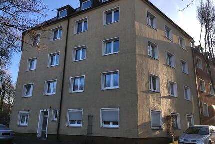 Renovierte 2-Zimmer-Wohnung mit Wohnküche und Tageslichtbad - Essen Stadtbezirk III