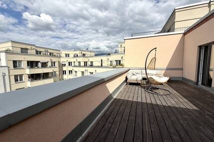 Dachterrasse, Einbauküche und Stellplatz mit Wallbox - Berlin Karlshorst