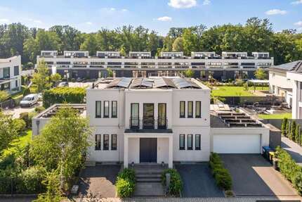 Haus zum Kaufen in Groß Glienicke 1.150.000,00 € 201 m²