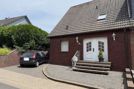 Haus zum Kaufen in Jüchen-Bedburdyck ( Wallrath) 252.000,00 € 110 m²