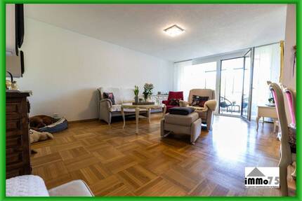 mehr als nur eine Wohnung: 3,5 Zimmer, zwei Balkone und ein Ausblick zum Verlieben - Eisingen