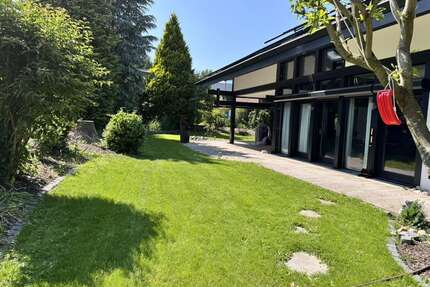 Haus zum Kaufen in Ettlingen 1.500.000,00 € 323 m²