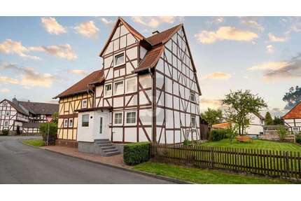 Haus zum Kaufen in Staufenberg 199.000,00 € 110 m²