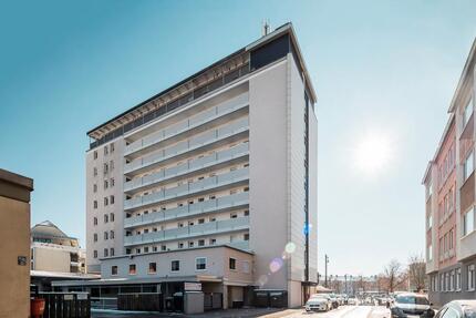 Moderne 2,5-Zimmer-Wohnung mit EBK und tollem Ausblick am Oberhauser Bahnhof - Augsburg Oberhausen