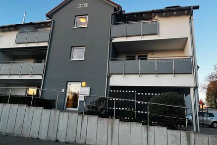 Praktische 3,5-Zimmer-Wohnung mit Balkon in Dewangen - Aalen