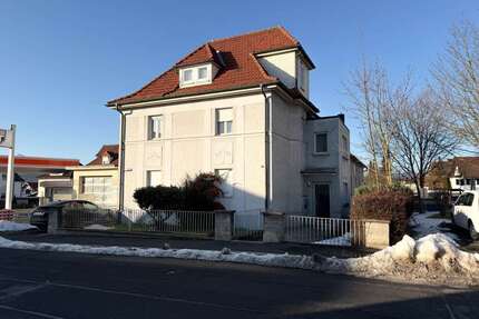 Haus zum Kaufen in Neustadt bei Coburg 194.000,00 € 175.35 m²