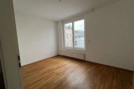 Wohnung zum Mieten in Wiesbaden 875,00 € 63 m²