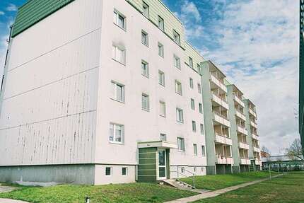 Wohnung zum Mieten in Prenzlau 185,00 € 25.75 m²