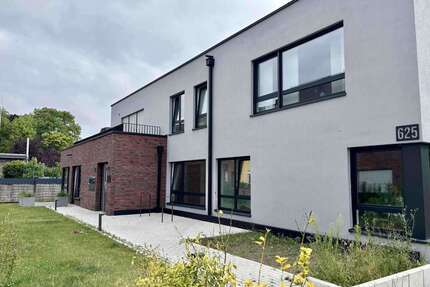 Wohnung zum Mieten in Krefeld 1.800,00 € 122 m²