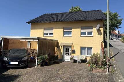 Haus zum Kaufen in Bad Wünnenberg Leiberg 149.000,00 € 149 m² - Bad Wünnenberg / Leiberg