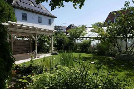 Haus zum Kaufen in Esslingen 890.000,00 € 346.7 m²