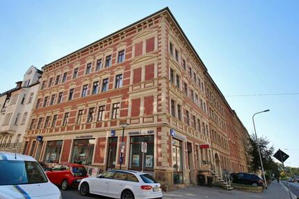 Viel Platz für eine Vierer-Studenten-WG - Halle (Saale) Damaschkestraße