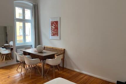 1-Zimmer Altbau-Wohnung zur Zwischenmiete Jetzt - 7. Dezember - Berlin Charlottenburg-Wilmersdorf