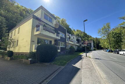 Attraktive 3-Zimmer-Wohnung in Essen-Werden mit Ruhrblick, Balkon & Garage