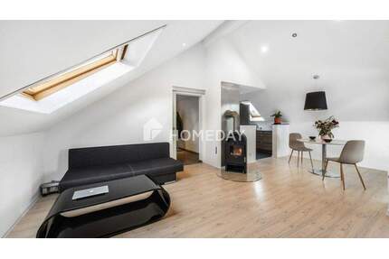 Modern wohnen über den Dächern: Dachgeschosswohnung mit Dachterrasse und Loggia in Bretzfeld