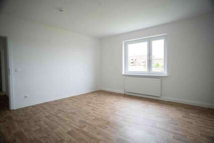 Wohnung zum Mieten in Prenzlau 830,00 € 87.02 m²