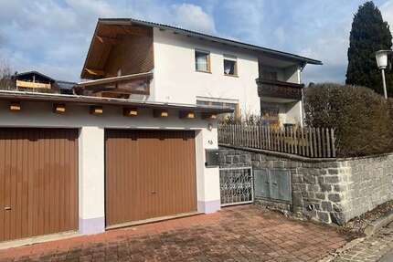 Haus zum Kaufen in Regen 299.000,00 € 154 m²