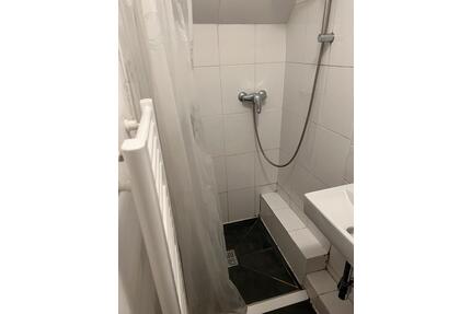 Dachgeschoss Maisonettwohnung 4 Zimmer - Halstenbek