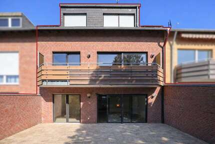 Haus zum Kaufen in Neuss Holzheim 590.000,00 € 254 m² - Neuss / Holzheim