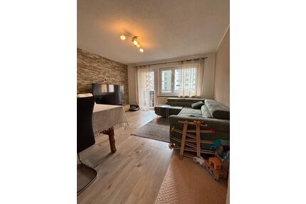 Provisionsfreie Wohnung mit Einbauküche und Balkon - Singen (Hohentwiel)