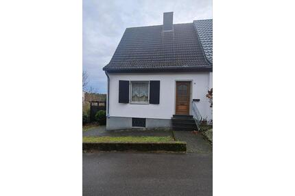 Doppelhaushälfte mit großem Grundstück mit Ausbaupotenzial - Aachen Aachen-Mitte