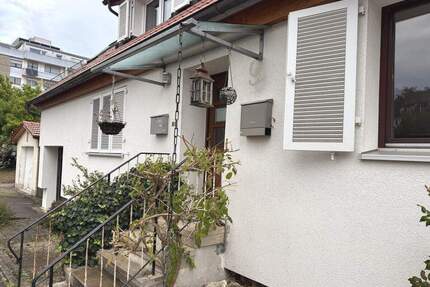 Sowas gibt es nicht so oft... viel Platz, eigene Garage und Gartenanteil zum Kauf - Kuchen