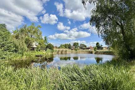 Grundstück zu verkaufen in Hönow 299.000,00 € 937 m²