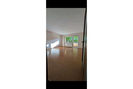 3 Zimmer Wohnung - 900,00&nbsp;EUR Kaltmiete, ca.&nbsp; 73,00&nbsp;m&sup2; in Würzburg (PLZ: 97084) Heuchelhof