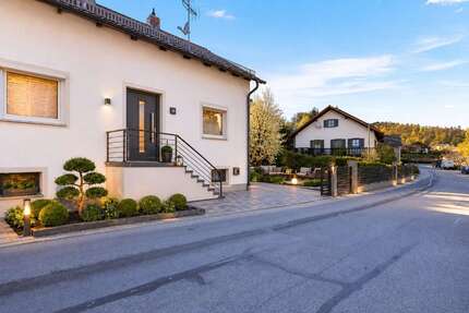 Haus zum Kaufen in Bach an der Donau 550.000,00 € 130 m²