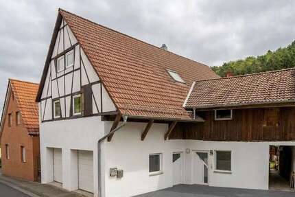 Haus zum Kaufen in Wald-Amorbach 490.000,00 € 370 m²