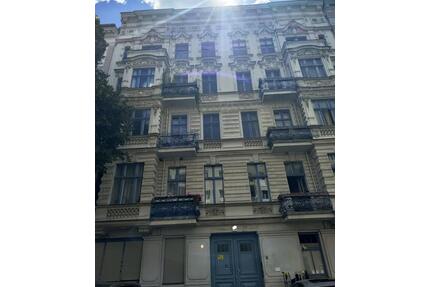 Großzügige 3,5-Zimmer-Altbauwohnung im charmanten Stephankiez - Berlin Mitte